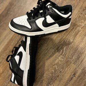 Nike Panda Dunks